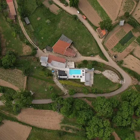 Quinta Dos Castanheiros - Negreda