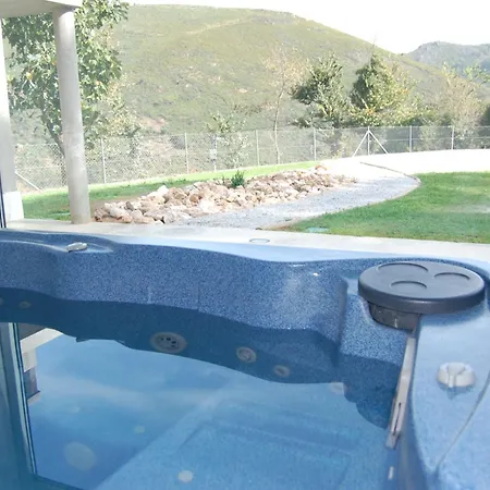 Quinta Dos Castanheiros - 네그레다