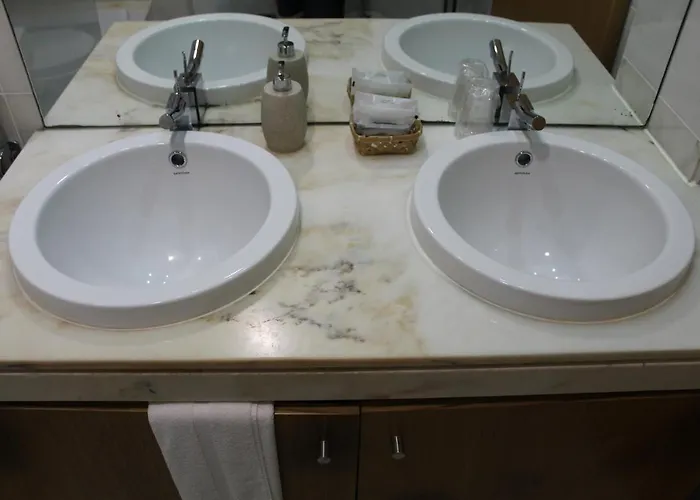 Quinta Dos Castanheiros - * Negreda